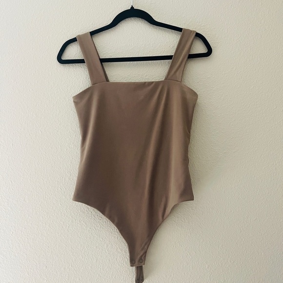Nuuds Square Neck Tank Bodysuit - Picture 5 of 5